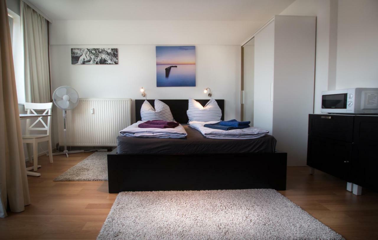 Business & Tourist Apartment Düsseldorf Exterior foto